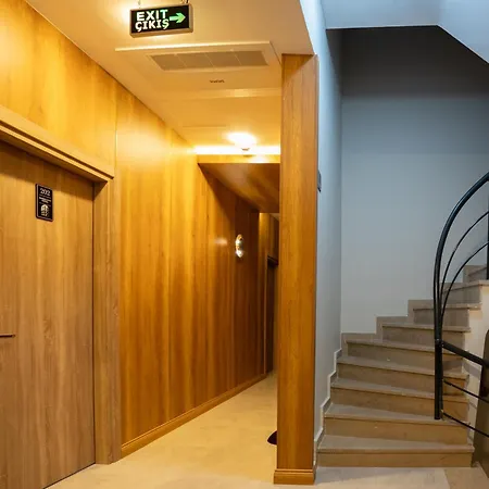 Kemer Istanbul Airport Hotel